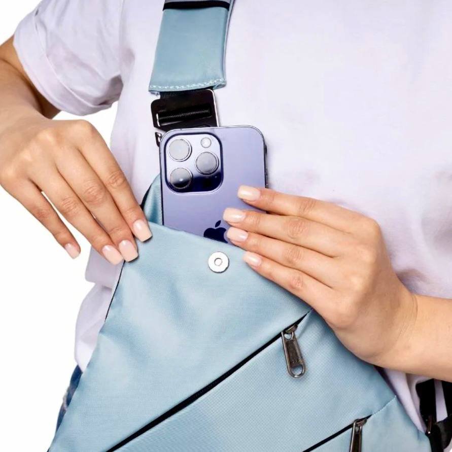 FanTom™ Anti-Theft Travel Bag
