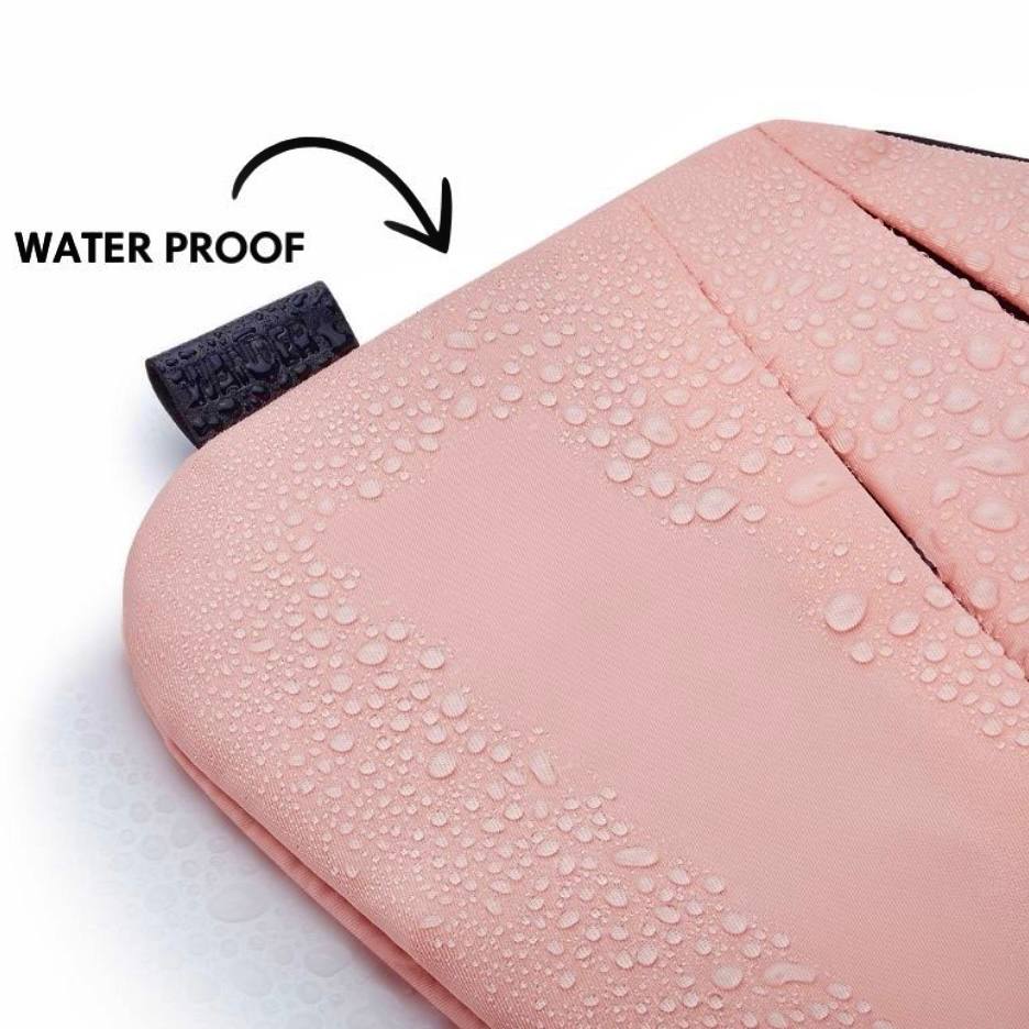 FanTom™ Anti-Theft Travel Bag