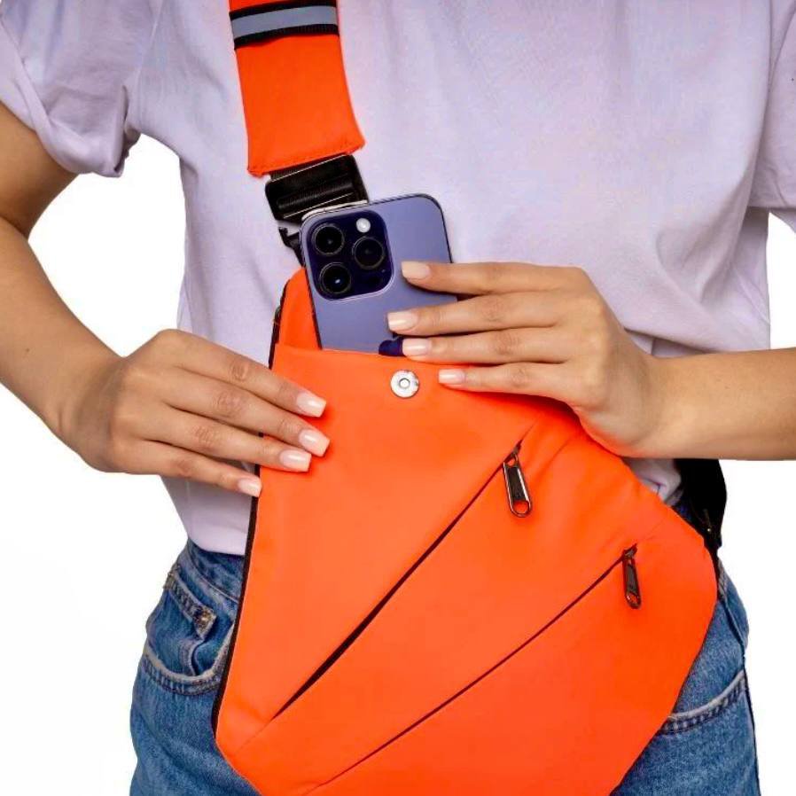 FanTom™ Anti-Theft Travel Bag