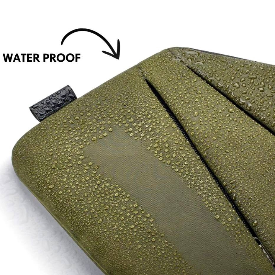 FanTom™ Anti-Theft Travel Bag